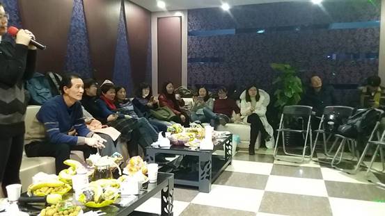 说明:D:\001外语杏宇\2017-2018第一学期\工会\2018年1月11日茶话会\微信图片_20180112093204.jpg